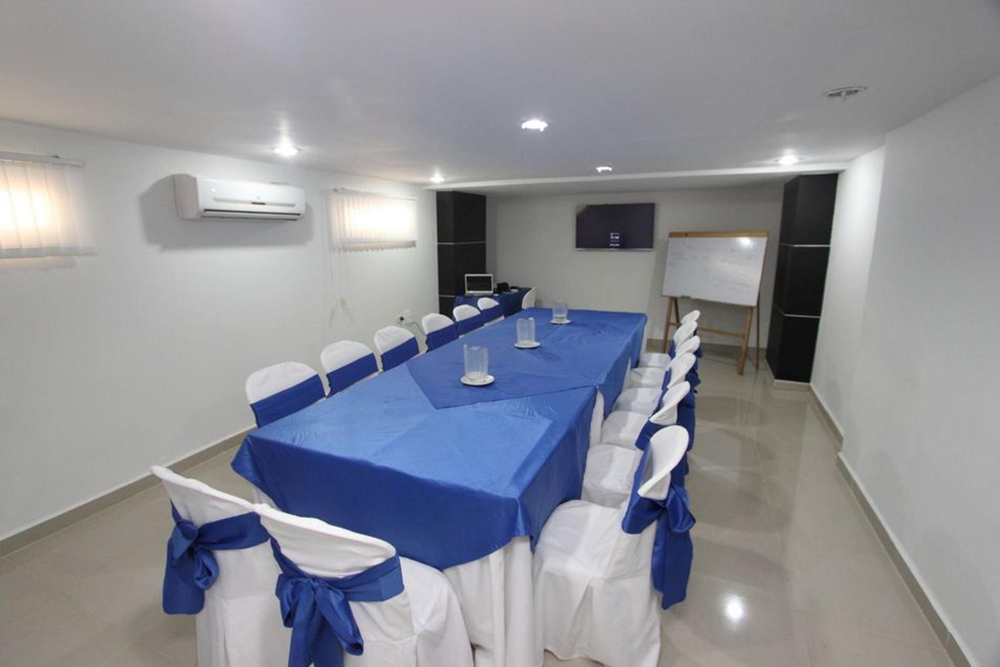 Hotel Puerta De Oro Barranquilla  Luaran gambar